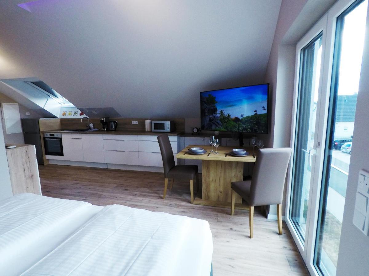 -Neubau- 30Qm Dach-Apartment Fulda Eksteriør billede